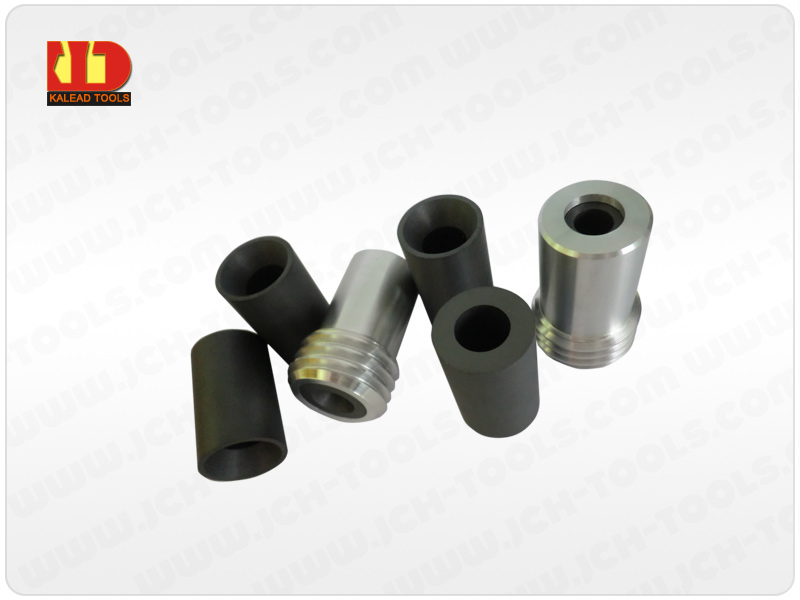 Boron carbide nozzle 12