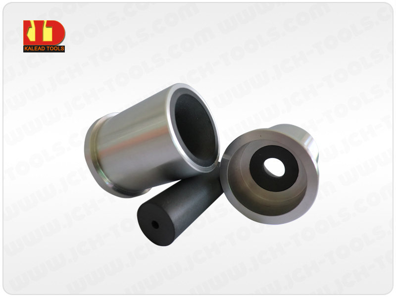 Boron carbide nozzle 13